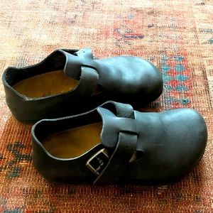Birkenstock London clogs oiled  Black leather 36